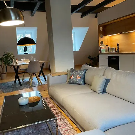Apartment Voh Super Exklusives Loft, Zentral, Smart-tv, Parkplatz